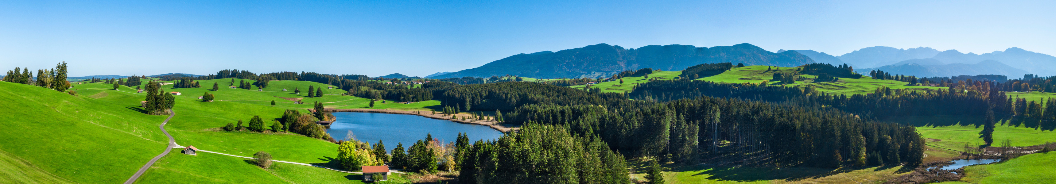 L&auml;ndliche Idylle am Kaltenbrunner See nahe Lechbruck